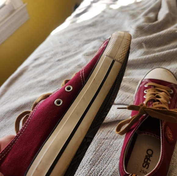 Spao Gryffindor Lowtops - Picture 2 of 6